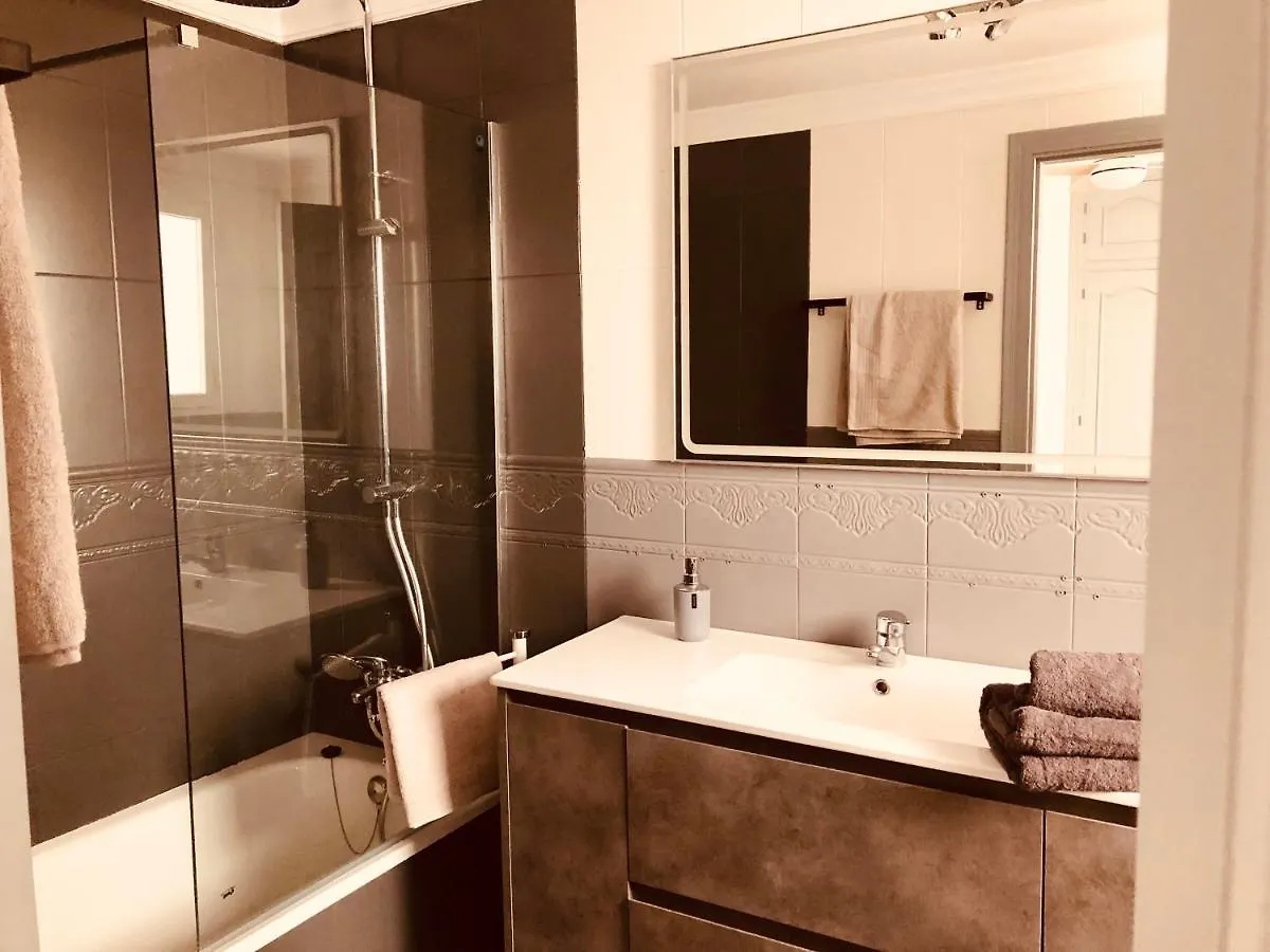 Chambre Parentale Avec Salle De Bain Privative Estepona Homestay