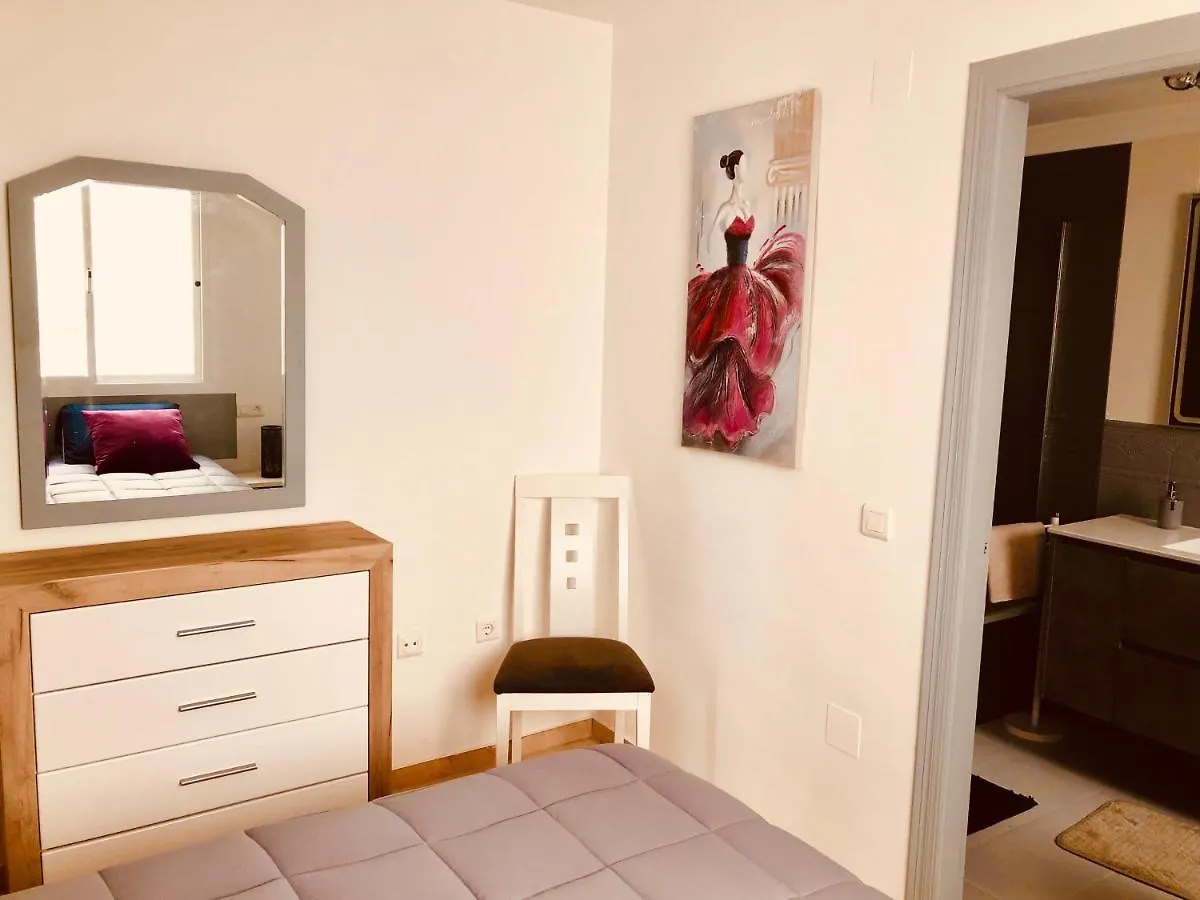Homestay Chambre Parentale Avec Salle De Bain Privative Estepona Spain