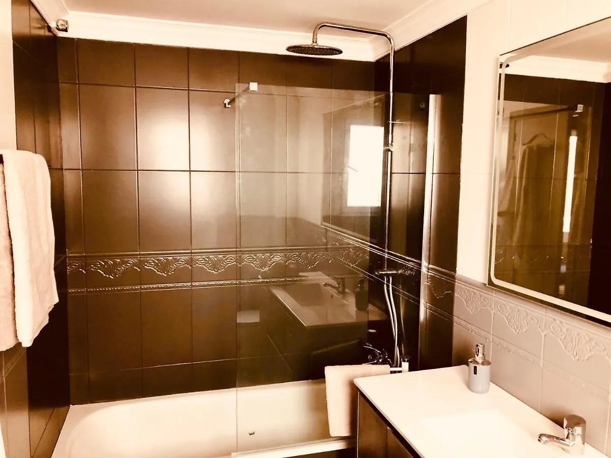Chambre Parentale Avec Salle De Bain Privative Estepona